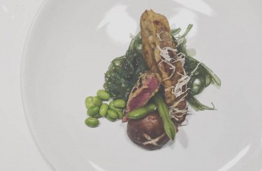 Rosa Beiried - Pink Beiried - Wakame salad - Shitake mushroom - Edamame - Horseradish
Restaurant: Shiki Vienna